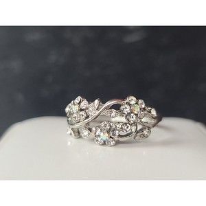 Vintage Floral Rhinestone Ring, Size 7.5, Costume Jewelry